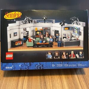 NEW IN BOX SEINFELD LEGO SET #21328